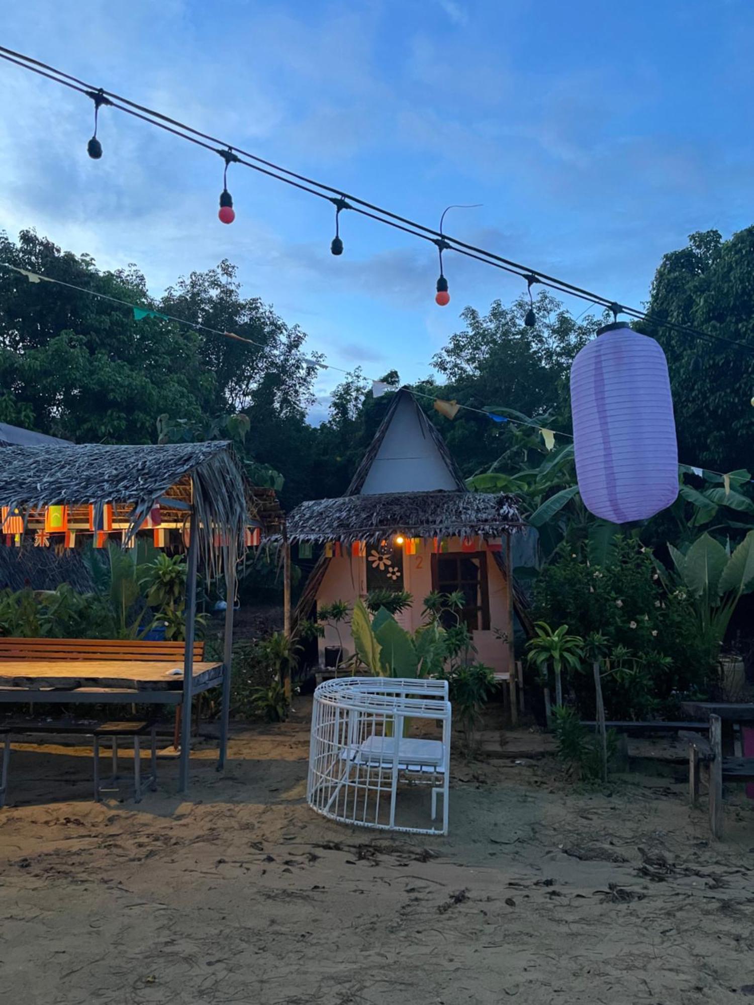 Hotel Phuketairportcamping Ban Bo Sai Klang Exterior foto